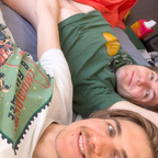 Nur ein Profilbild von OnlyFans von acoupleofguys