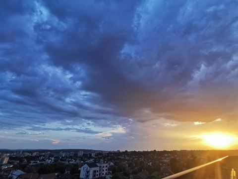 Imagem do cabeçalho do OnlyFans de aelinrain