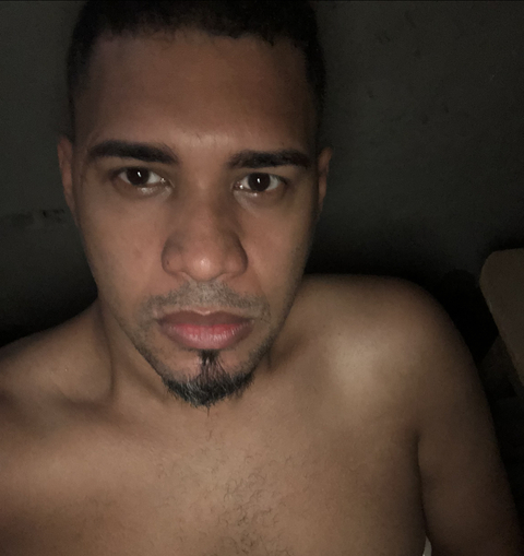 Zdjęcie nagłówka OnlyFans alixlafamalive