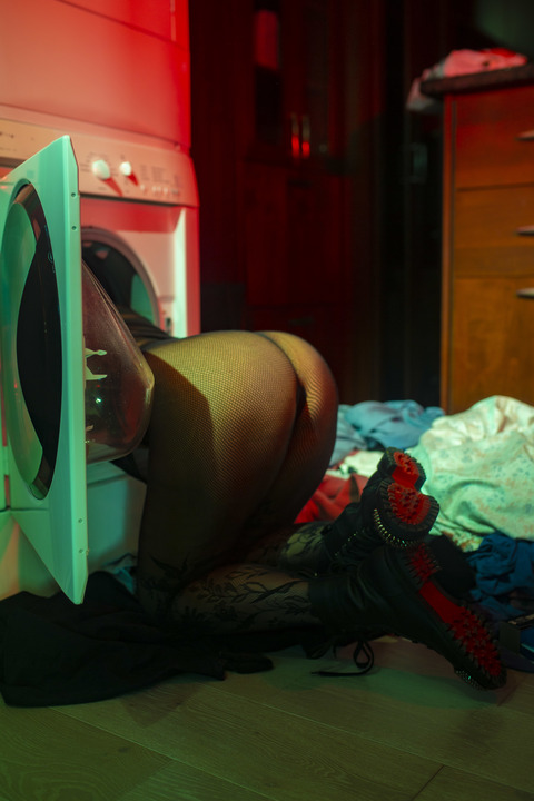 Imagem do cabeçalho do OnlyFans de allieeveknox