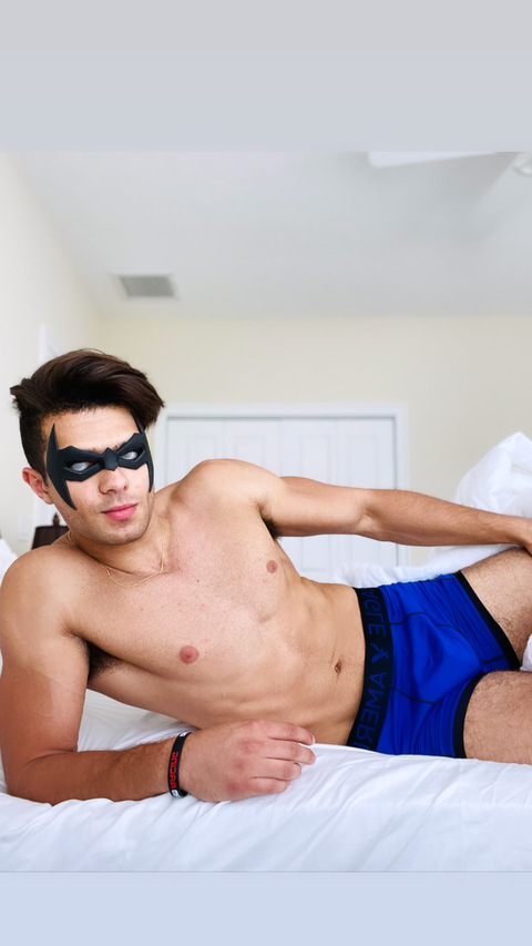 Immagine dell'header di OnlyFans alteregoprodigy