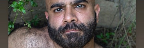 ओन्लीफैंस हैडर चित्र amirfuxxx