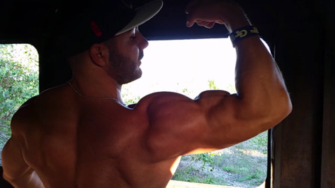 OnlyFans header picture amonflex