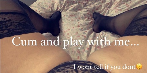 OnlyFansヘッダー画像amyuncens0red