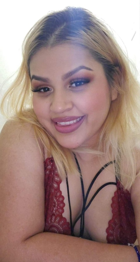 ओन्लीफैंस हैडर चित्र ana2010