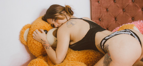 andreanauffal님의 OnlyFans 헤더 사진