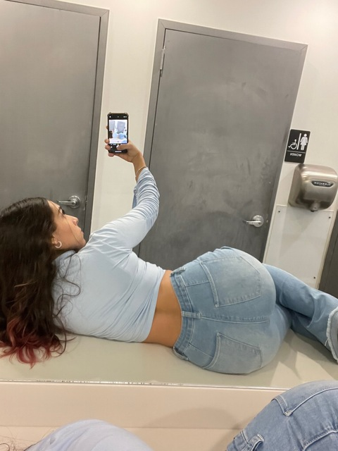 صورة رأس OnlyFans angelicaggx
