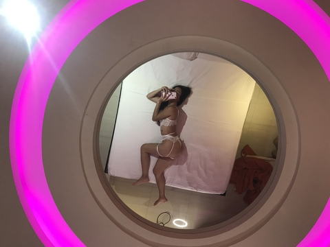 Снимка за заглавие на OnlyFans angevaalen