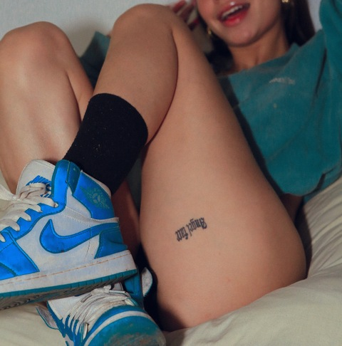 OnlyFans header picture antonella.nunezz