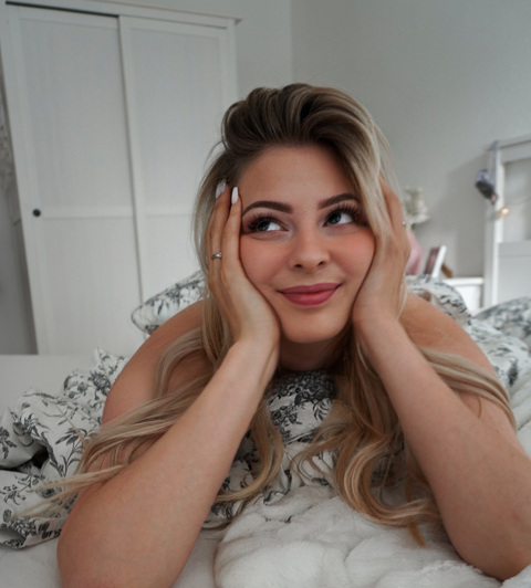 OnlyFansヘッダー画像asmrjanina