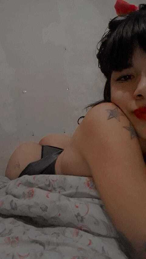 OnlyFans header picture babyycaliente