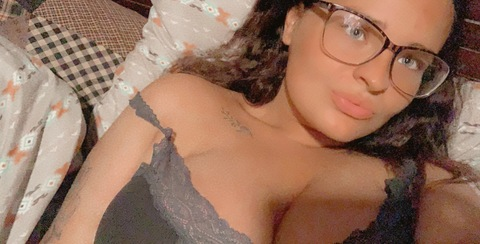 Gambar header OnlyFans baddie-with-no-daddy