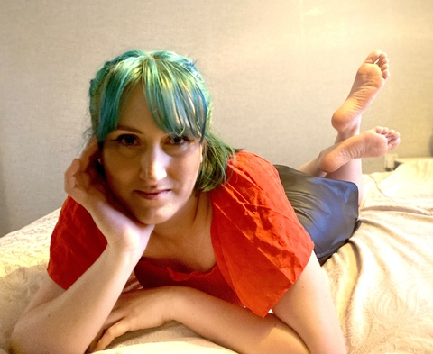 Gambar header OnlyFans barefootfantasy9