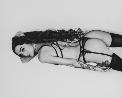 Снимка за заглавие на OnlyFans beaxtifxlsoxllll