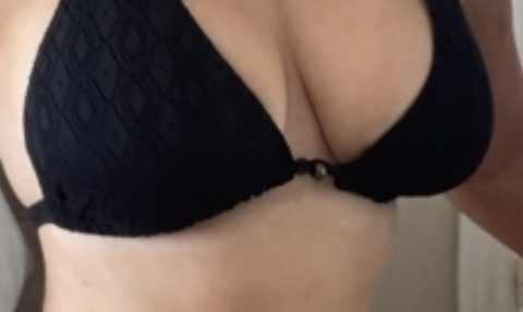 OnlyFans header picture bella-bella2