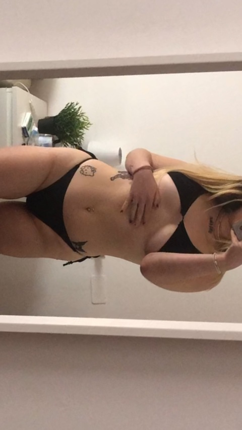 Imagem do cabeçalho do OnlyFans de blondietabacorubio