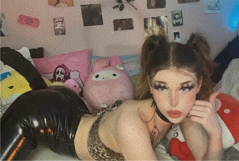 OnlyFans header picture br4ttyb7tch