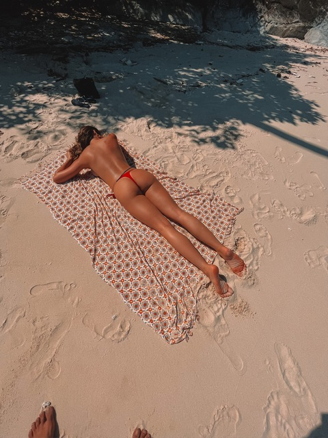 Header afbeelding van OnlyFans brahmacharini