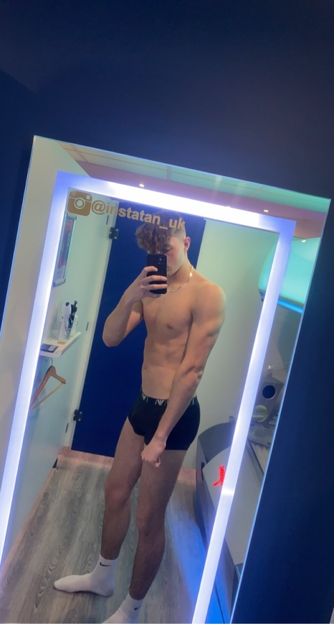 Снимка за заглавие на OnlyFans brandonlee636