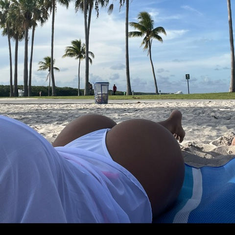 Immagine dell'header di OnlyFans breegxx