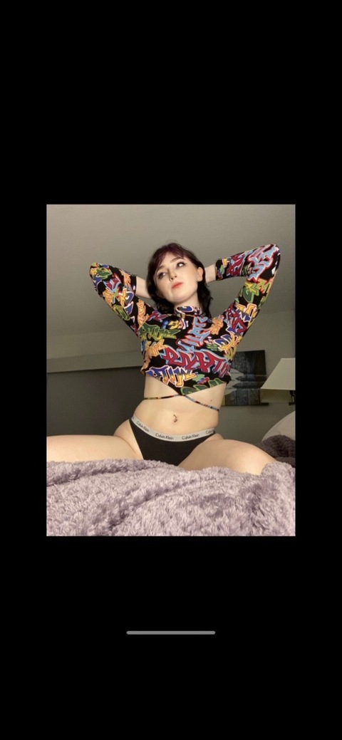 OnlyFans header picture bunnnyhole