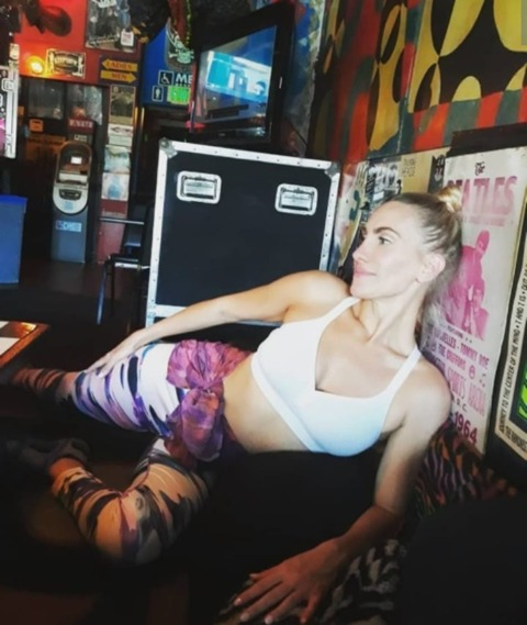 Imagem do cabeçalho do OnlyFans de butterflydancer7