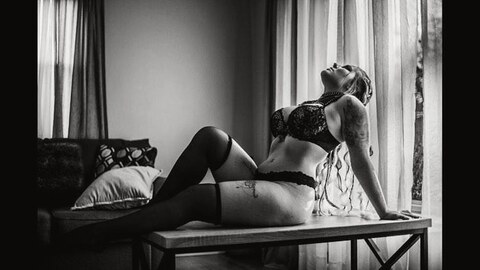 ओन्लीफैंस हैडर चित्र caelitabaelita