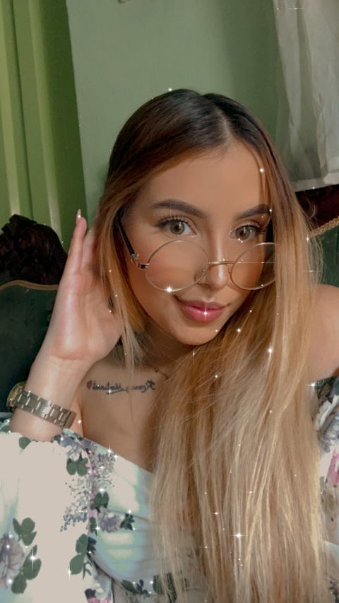 Снимка за заглавие на OnlyFans camilove11