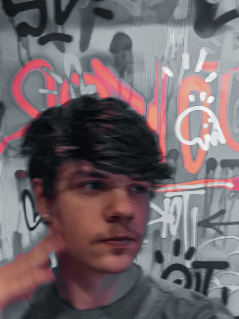 OnlyFans başlık resmi cannes