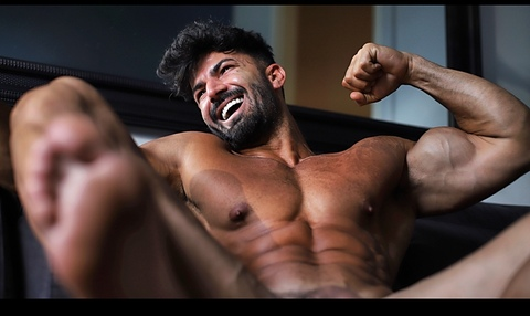 Header afbeelding van OnlyFans carlos-online