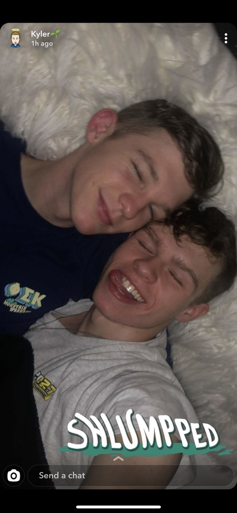 Header afbeelding van OnlyFans carsonandkyler