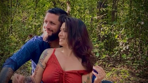 ओन्लीफैंस हैडर चित्र casaundrachristantra