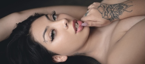 OnlyFansヘッダー画像catrielsg