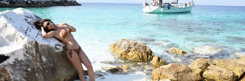 ओन्लीफैंस हैडर चित्र caylinlive