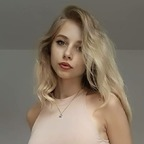 OnlyFans प्रोफाइल चित्र chiaretta03