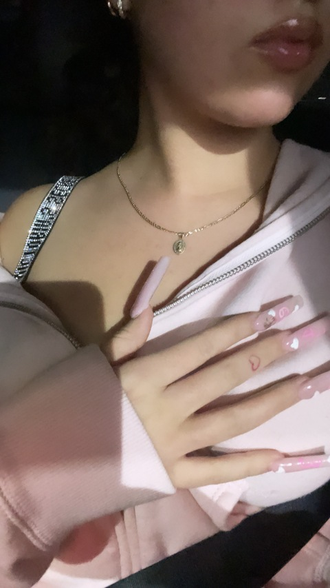 Imagem do cabeçalho do OnlyFans de chiquita.shahy