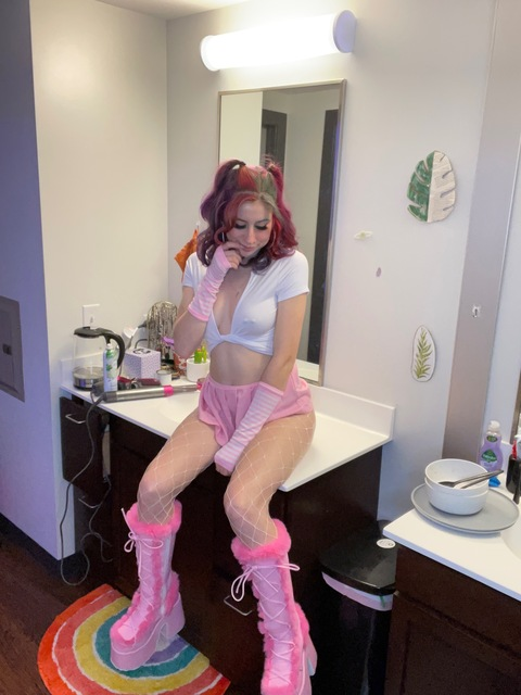 Header afbeelding van OnlyFans chloexcuddles