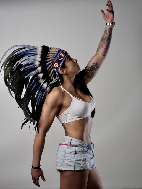 Imagem do cabeçalho do OnlyFans de claudiagadelha