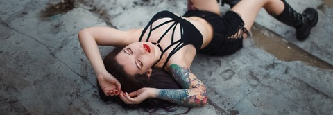 Фото заголовка OnlyFans crazy_violet