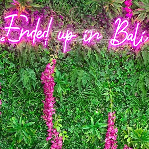 Photo d'en-tête OnlyFans de curvy.ash.nikki