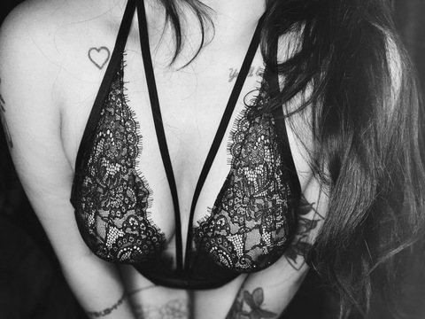 OnlyFans header picture cvmbunni3