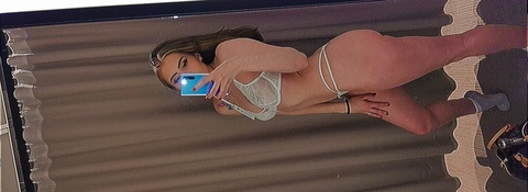 Imagen de encabezado de OnlyFans damania