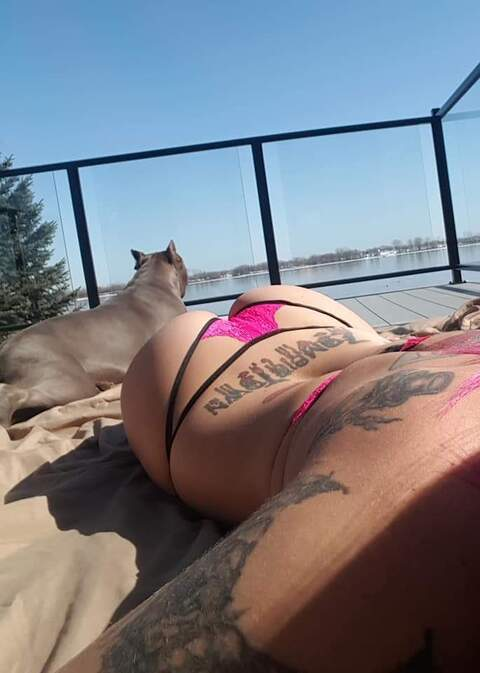 Header afbeelding van OnlyFans damneluna