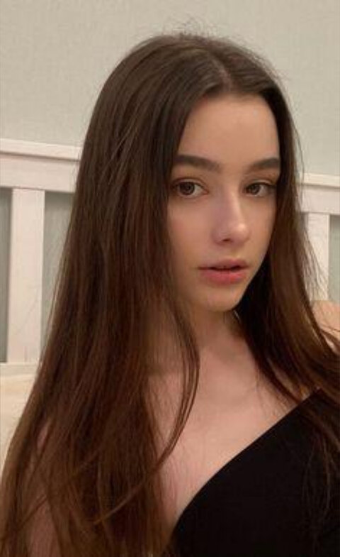 OnlyFans header picture dashataran