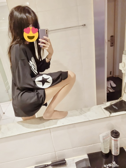 OnlyFansヘッダー画像dingkubell