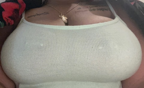 OnlyFans header picture doubleitstrouble