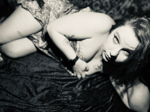 Снимка за заглавие на OnlyFans dwildflower