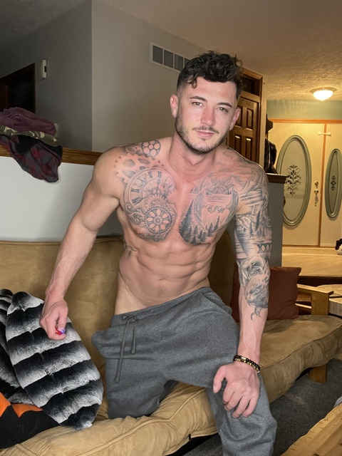 Header afbeelding van OnlyFans eastwood1000