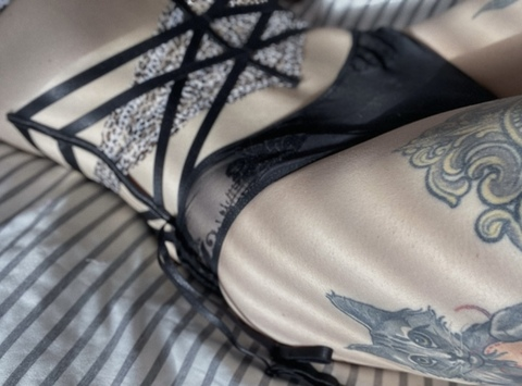 Снимка за заглавие на OnlyFans effyfree