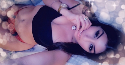 Фото заголовка OnlyFans elymarie